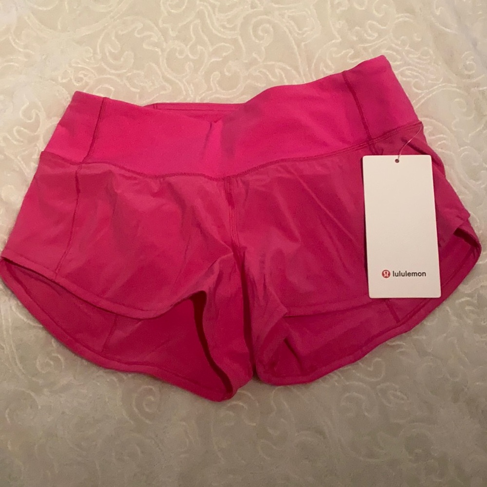 Lululemon Speed Up short Sonic pink LR sz 2